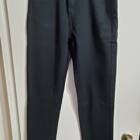 SHEIN high waisted raw hem jeans - Picture 2 of 2